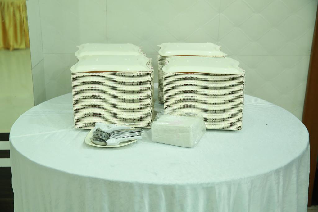 Oyo 13494 Hotel Nakshatra Inn Hyderabad Exterior photo