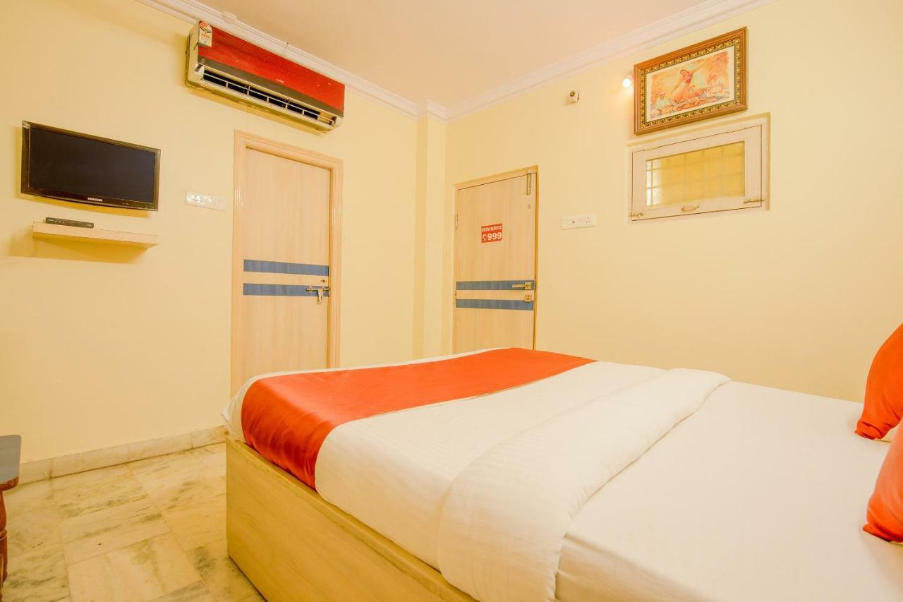 Oyo 13494 Hotel Nakshatra Inn Hyderabad Exterior photo